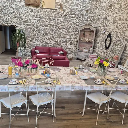 فندق مبيت وإفطار D'hotes La Grange Du Pa De La Grolle