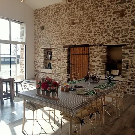 فندق مبيت وإفطار D'hotes La Grange Du Pa De La Grolle Rocheserviere