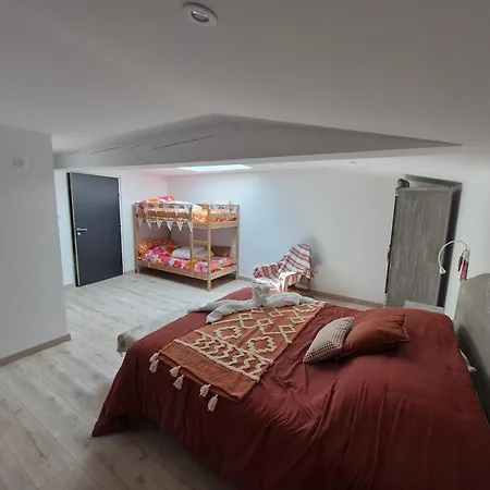 فندق مبيت وإفطار D'hotes La Grange Du Pa De La Grolle 3*