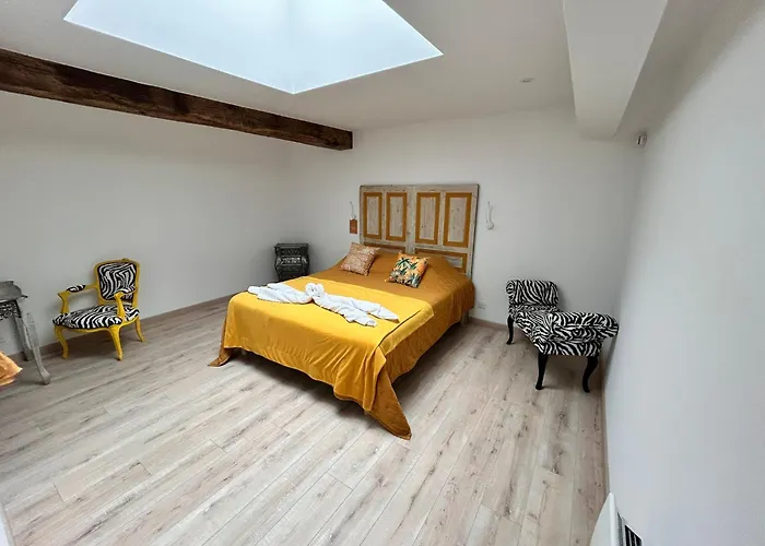 D'hotes La Grange Du Pa De La Grolle 3*