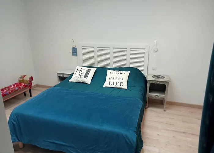 D'hotes La Grange Du Pa De La Grolle 3*